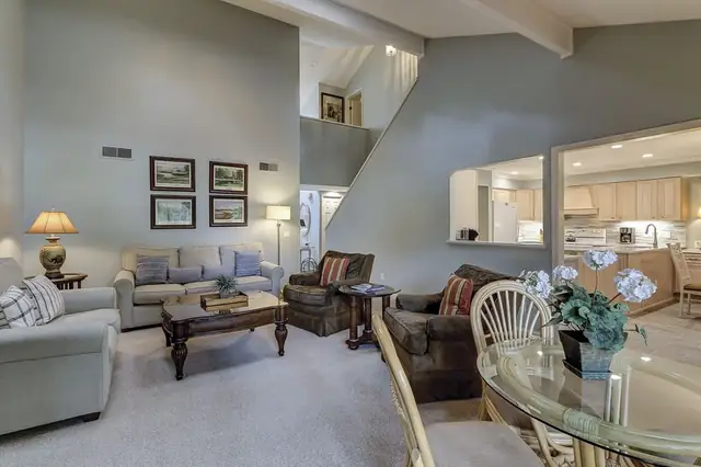 Living room at Muirfield 34